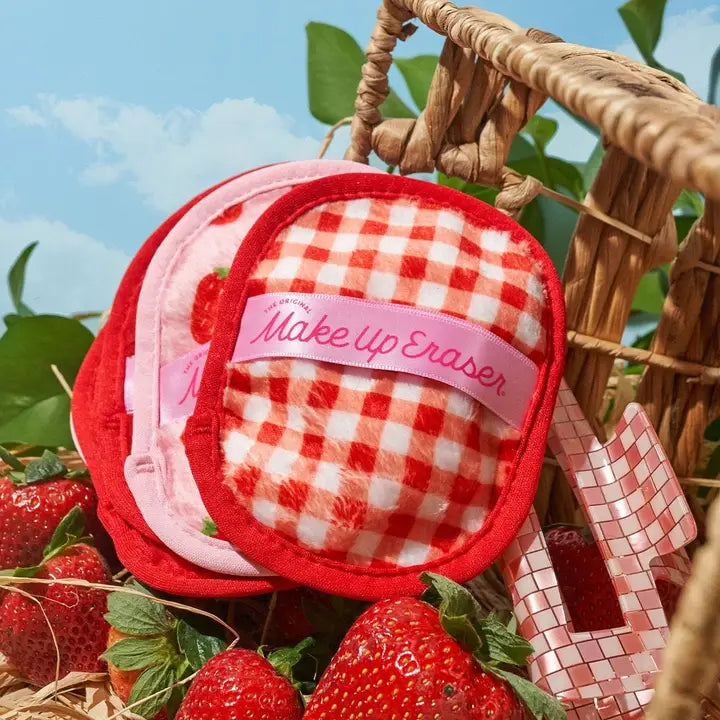 Strawberry Makeup Eraser Set