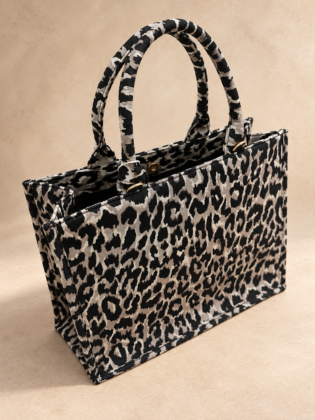 Leo Leopard Tote