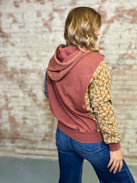 Lana Hooded Pullover