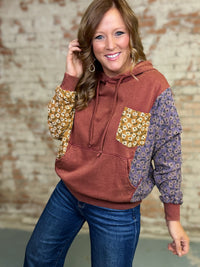 Lana Hooded Pullover