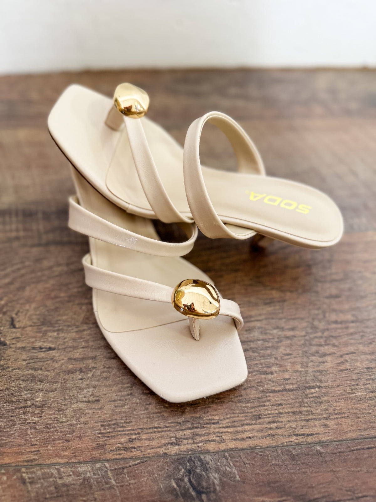 Vanesa Toe Strap Heel FINAL SALE