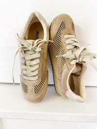 Canelo Mesh Sneaker