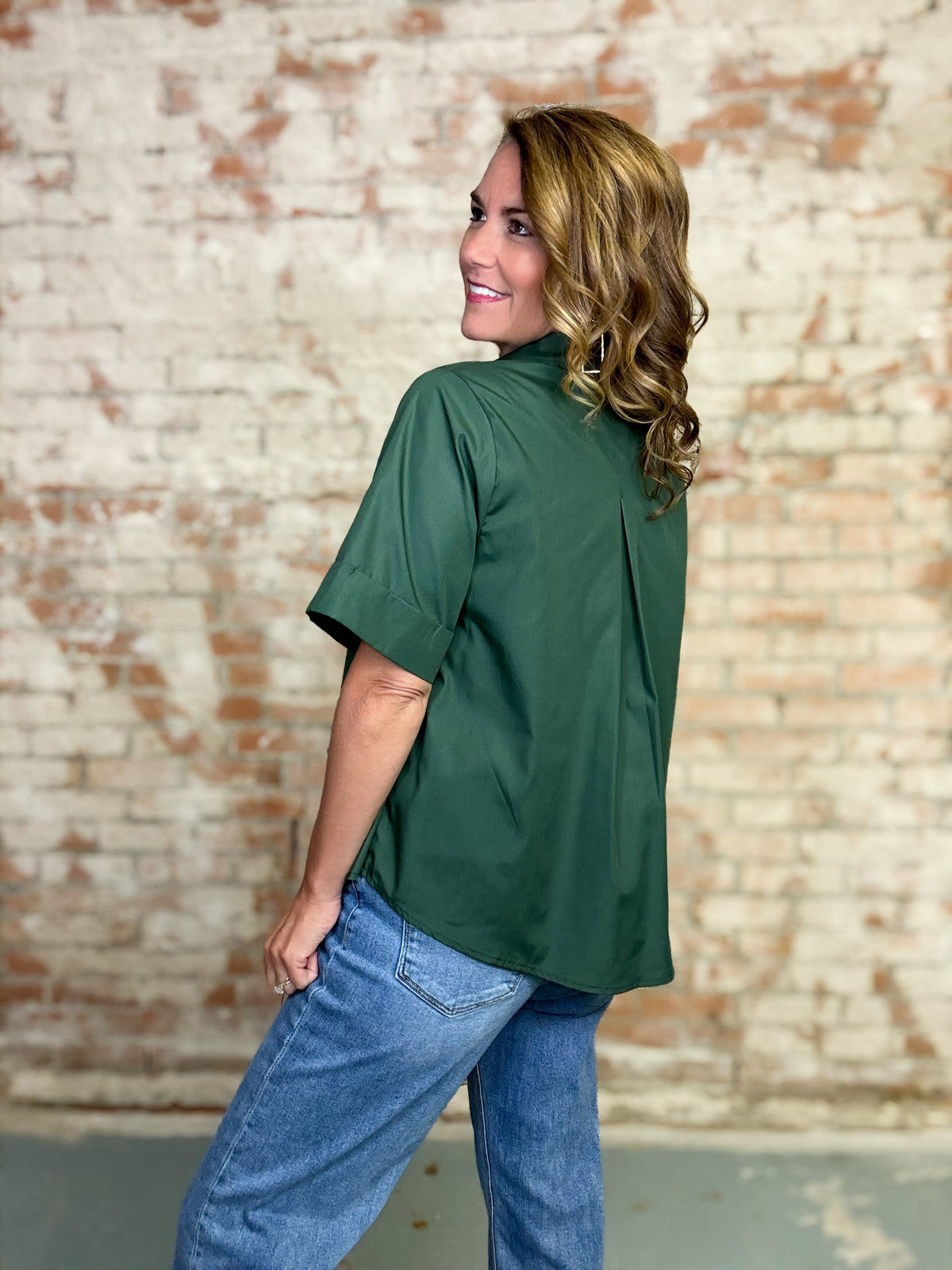 Arlene Solid Top
