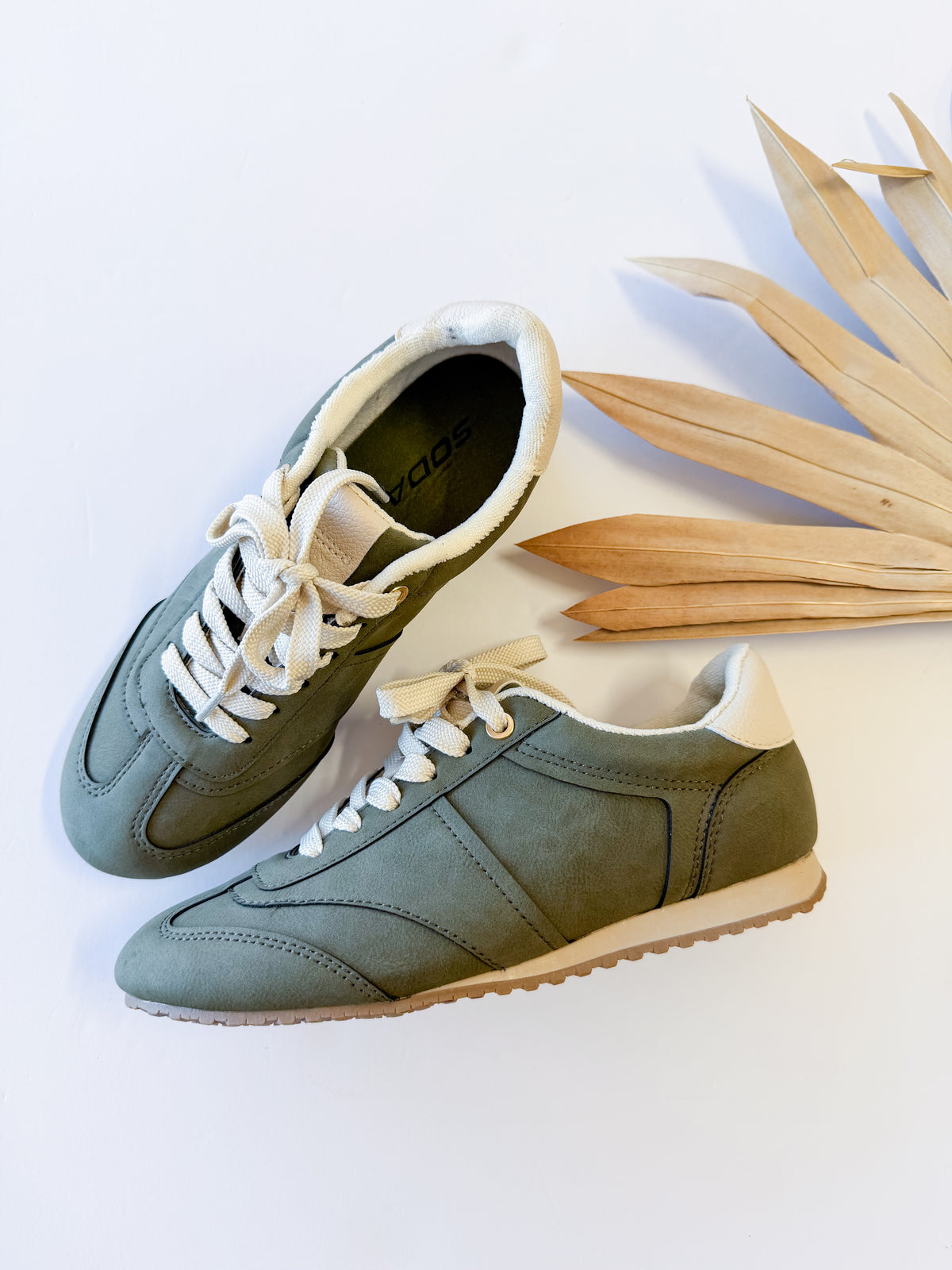 Yazzee Suede Sneakers