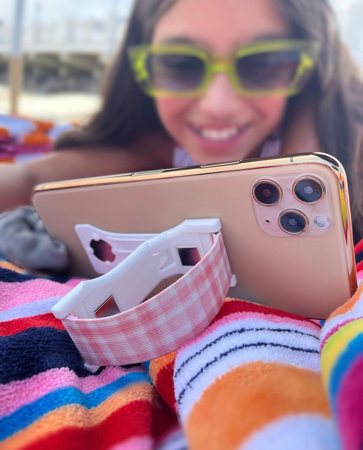 Love Handle Phone Grip - FINAL SALE
