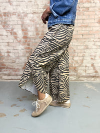 Zamora Zebra Pants