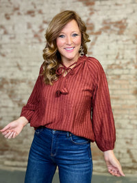 Wanette Textured Solid Top