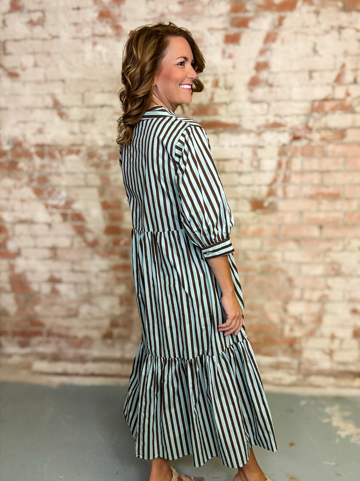 Leesha Stripe Midi Dress